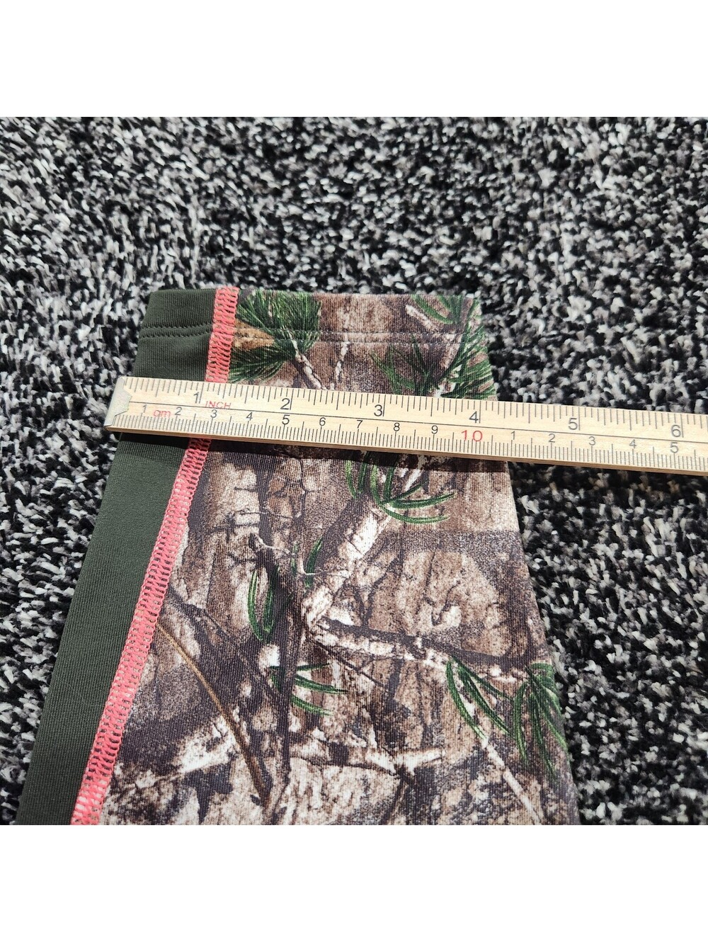 Under Armour ColdGear Realtree AP Camo Leggings Scent Control Pink Women's Small - Picture 5 of 9